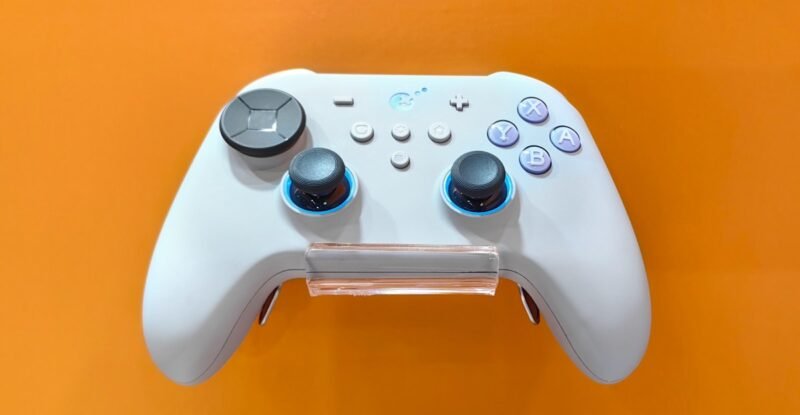 Customize Your Game: Adjustable Joystick Resistance!