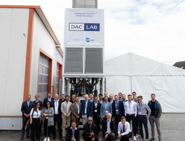 DACLab: Lower Power, Greater CO2 Removal!