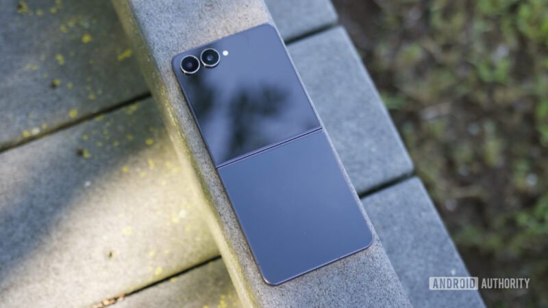 Galaxy Z Flip: Exynos-Only Again Next Year?