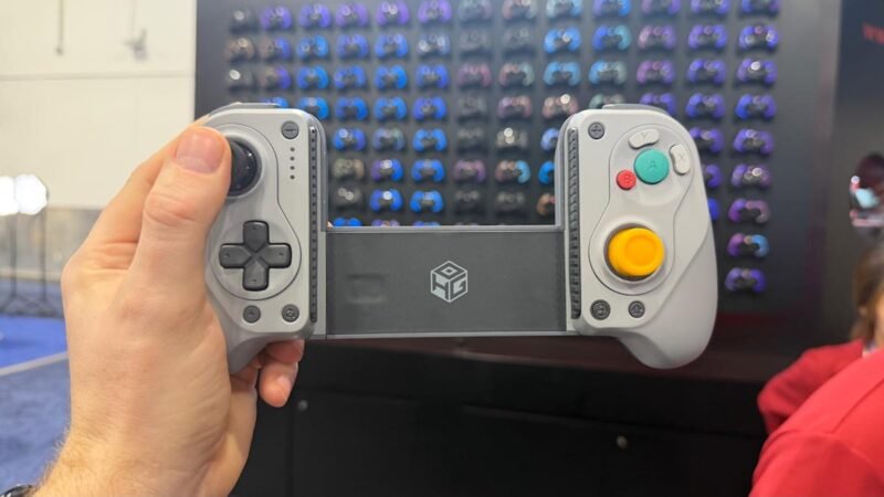 Hyperkin & Gamesir Unveil Modular Controller for Smartphones, Tablets, and Switch!