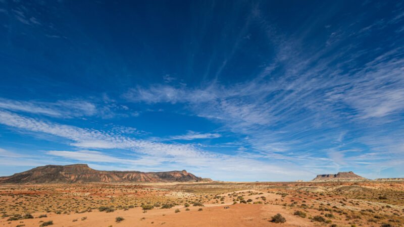 Revolutionizing Hydration: Textiles That Harvest Drinking Water from Air