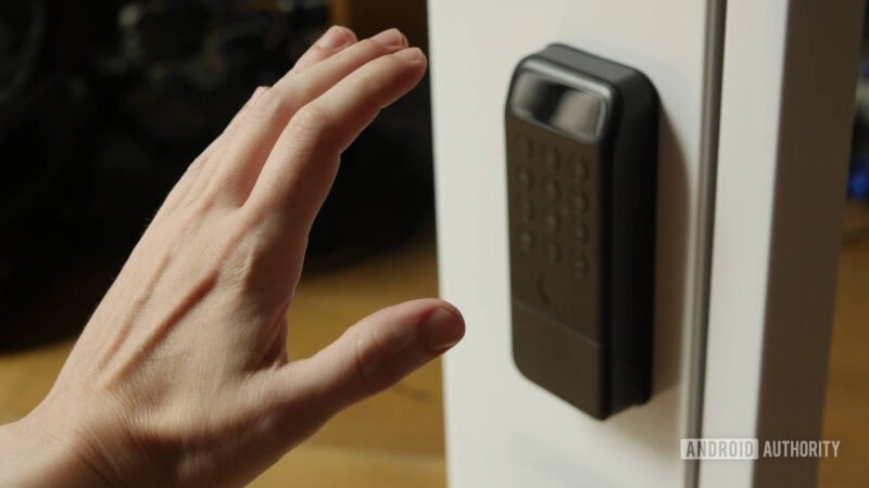 Ultimate Biometric Smart Lock: SwitchBot Lock Vision Pro Review