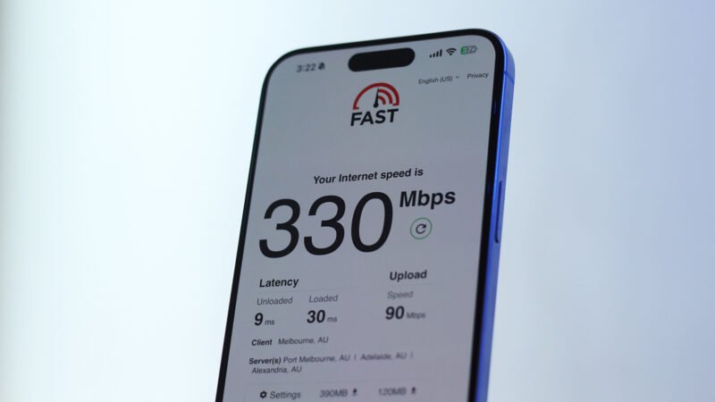 Turbocharge Your Internet: Simple Fixes for Slow Downloads!