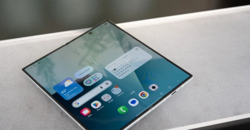 Unfolding Resilience: Samsung’s Tougher New Foldable Display