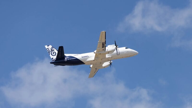 Revolutionizing the Skies: Hybrid-Electric Flight Takes Flight!
