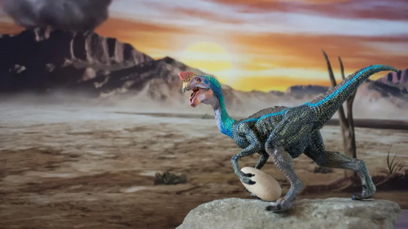 Dinosaurs Unnested: Cracking a 70-Million-Year Mystery