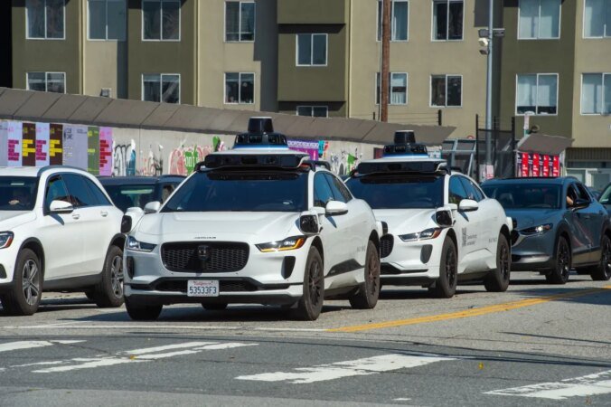 Mayor Advocates for Stricter Traffic Rules After Waymo Incident