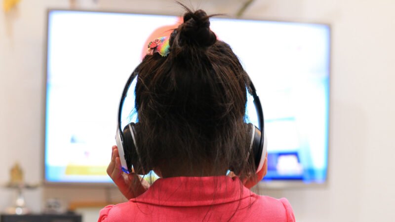 Easily Add Bluetooth to Your Non-Bluetooth TV