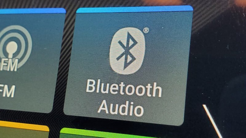 Is Your Phone’s Bluetooth Always Running? Stay Safe!